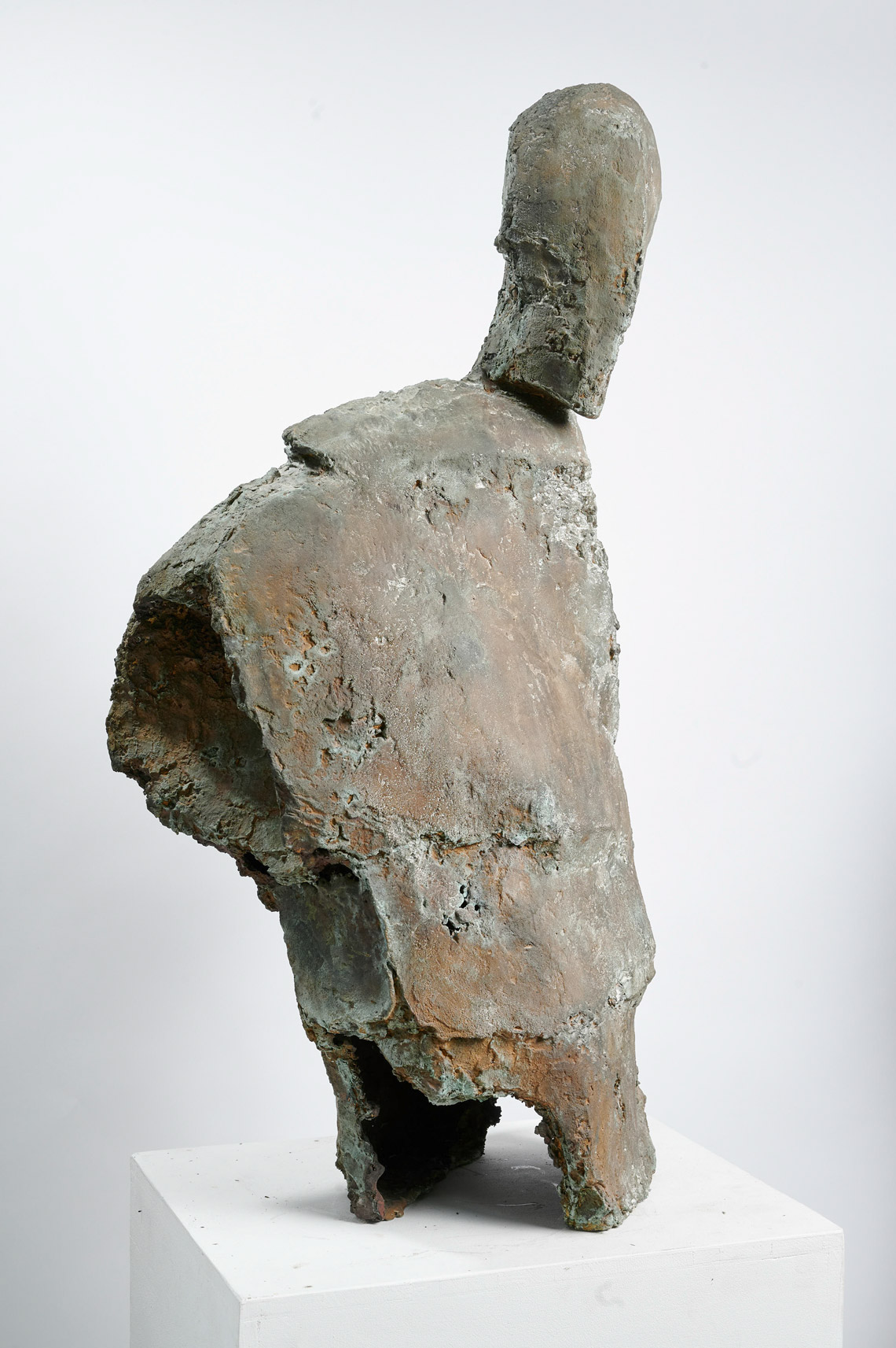 Margret Middell, Junger Mann, 1996, Bronze, 93 x 50 x 45 cm